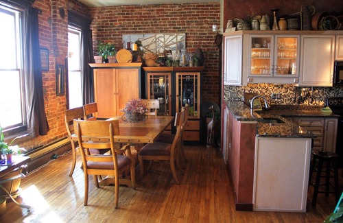 Hendersonville Apartment | Downtown Loft in the Heart of Historic Hendersonville! Best Main St Location!