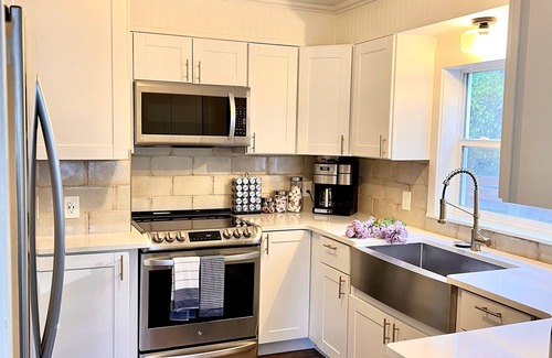 Sandpoint House | Downtown Sandpoint Home with Bikes, BBQ + Yard