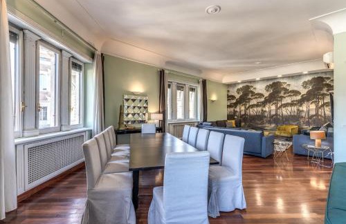 Rione II Trevi Apartment | DOWNTOWN SRL - Imperial Panorama Penthouse