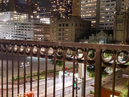 Central Business District Apartment | Downtown Views 24 Hr Amenities Resort Style Pool