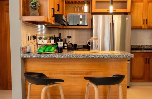 Santiago Province Apartment | Dream Stay Santiago 3 Bedrooms, Gym & Pool