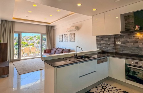 Sogucak Apartment | Dream Penthouse C6 with Sea Views, Pool Access & a Private Balcony