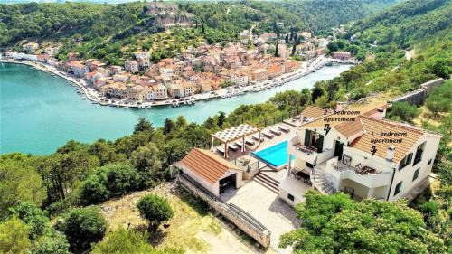 Novigrad Apartment | Dreamview & heated pool at Lucija 1