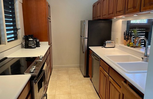 Poipu Condo | Dreamy 2 Bedroom Condo on Kiahuna Beach in Poipu! With AC! Unit 140