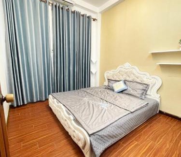 Downtown Ho Chi Minh City Apartment | DucTaigallery's Entire Apt - Hidden in Bui Vien st