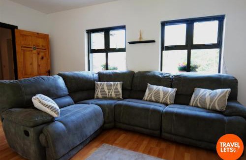 Letterkenny Apartment | Dudhil House