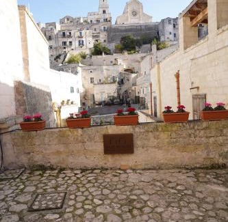 Sasso Barisano House | Due forni affittacamere