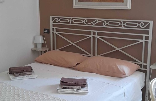 Fornole House | DUETERRE ROOM & HOST