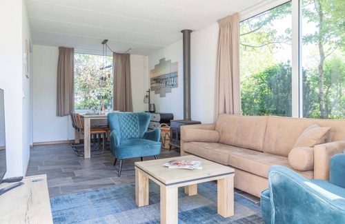 Egmond-Binnen House | Dune Bungalow directly against the dunes for 5 persons. Holiday home, Privacy, Walking, Cycling.