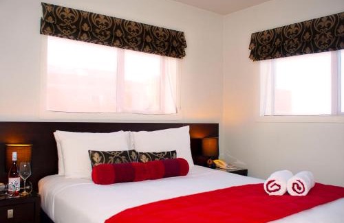 Dunedin City Centre Hotel | Dunedin Palms Motel