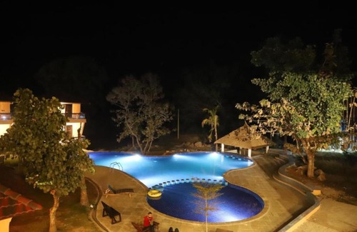 Turiya Resort | dup