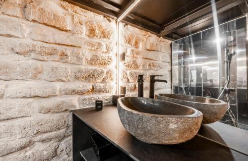 9th Arrondissement Apartment | Duplex in Central Paris - 15min to Palais Garnier