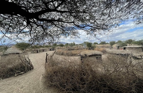 Arusha House | DUPOTO HOMESTAY - MASAI VILLAGE (BOMA)