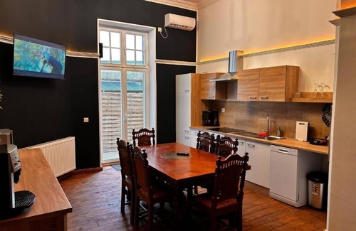 Wittenberge Apartment | DZ Appartements - Ferienwohnung mit Klimaanlage, Inkl. Wlan, Betten Stellbar