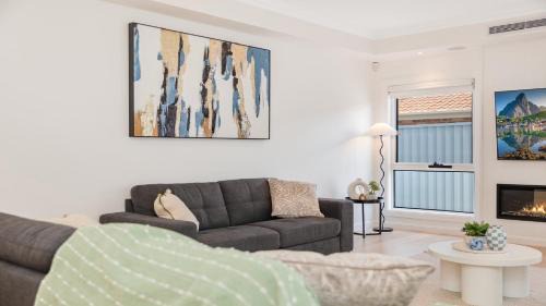 Long Jetty House | 'E Retreat On Archbold' by HolidayCo