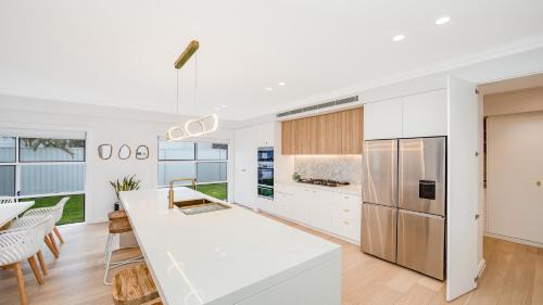 Long Jetty House | 'E Retreat On Archbold' by HolidayCo