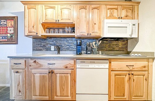 Brian Head Condo | Eagle Roost Retreat in Brianhead by Ski Lifts