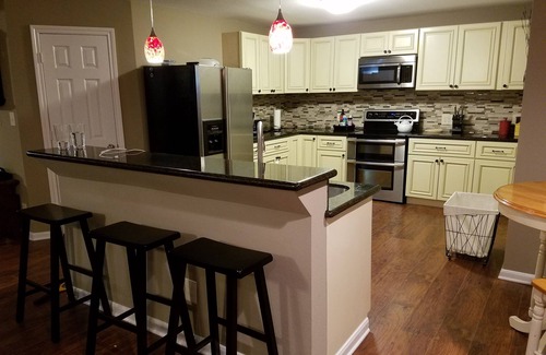 Goodrich House | EARLY CHECK IN AND LATE CHECK OUT! FREE KAYAKS LONG TERM OPTION