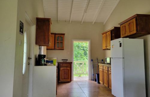 Corinthe Apartment | East Caribbean Lodging
