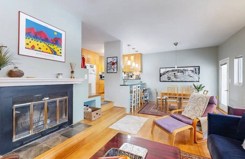 Vail Condo | East Vail 2 BD 2 BA Condo, hot tub, on Free Bus line