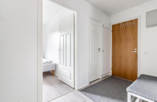 Koillinen District Apartment | Easy and short from the airport