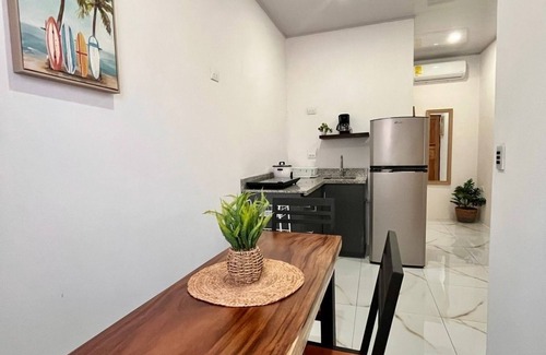 Junquillal Apartment | EBK Surf apartment Renovated, 300 m from the beach