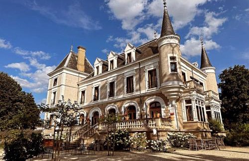 Saint-Paul en Jarez Hotel | Eclosion Château Hôtel & Restaurant