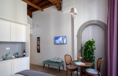 San Lorenzo Apartment | Eco-friendly deluxe suite San Lorenzo 2 minutesfrom Santa Maria Novella station