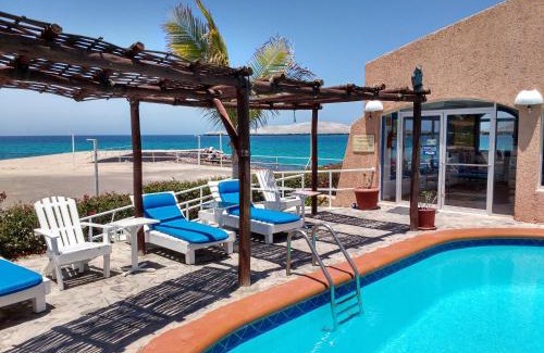 Pichilingue Hotel | Econo Hotel Playa Cantamar