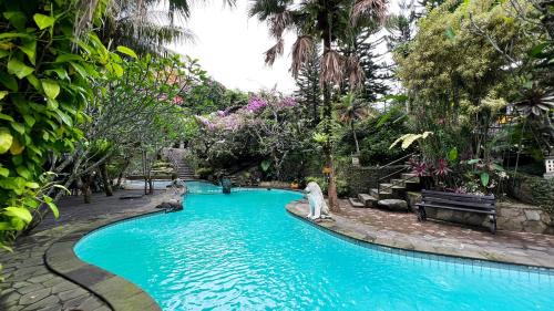 Pancawati Villa | Edensor Hills & Resort
