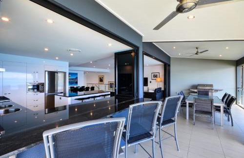 Hamilton Island Apartment | Edge Waterfront Apartments