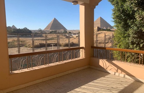 Kafrat al Jabal Apartment | Egyptian home