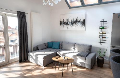 Mitte Apartment | EICH-Penthouse, zentral am Stadtwald mit Ausblick über die Stadt, 24h self check-in, Netflix, DisneyPlus