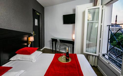 Necker Hotel | Eiffel Villa Garibaldi