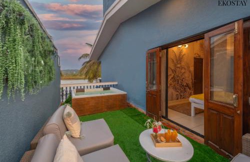 Marra Villa | EKOSTAY - Utopian Villa with Jacuzzi