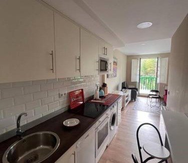 Comillas City Center Apartment | El Balcón de Bolingas