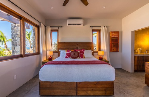 El Cardonal Resort | El Cardonal 4 bedrooms 4 1/2 baths,sleeps 10 Oceanfront, Concierge and Staff
