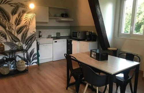 Gonneville-sur-Honfleur Apartment | El Castillo, aux portes de Honfleur