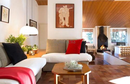 Seva Ski Chalet | El Chalet del Montseny