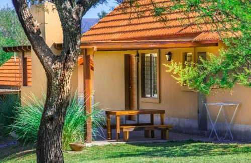 Villa General Belgrano Cabin | El Refugio Casas de Campo