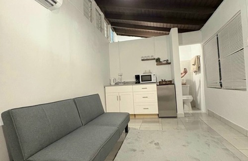 Colinas de Miramar Apartment | El Riconcito, A cozy corner in the city.