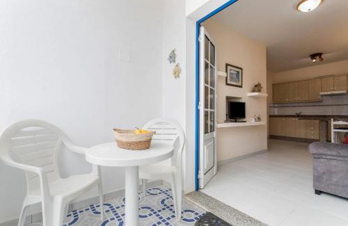 Caleta de Sebo House | El Sombrerito 4