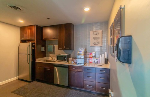 Grandview Heights Apartment | Elegant 1-Bedroom Luxury Unit with Pool Access