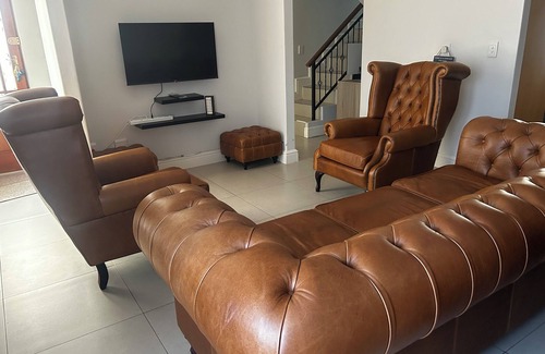 Tokai Apartment | Elegant 3 bedroomed, 2 bathroom Duplex Townhouse in Tranquil Tokai Cape Townn