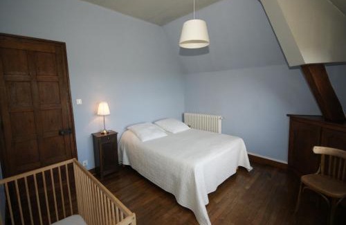 Pays-de-Belves House | Elegant Mansion Stay in Belvès