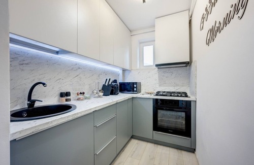 Bucharest City-Centre Apartment | Elegant Old Town Apartment - Central, Quiet, Fully Equipped