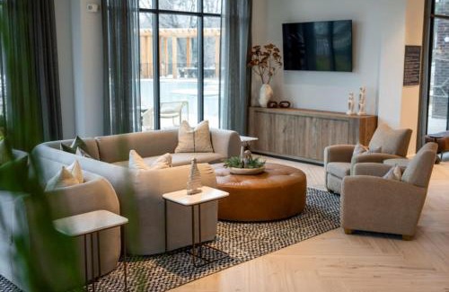 Athens Apartment | Elegant, Spacious 3BR 2B Apt Perfect for Long Stays