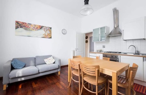 Saragozza-Porto Apartment | Elegant three-room apartment in saffi andrea costa area