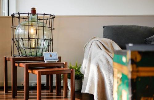 Coburg North House | Elegant Townhouse in Coburg North with parking