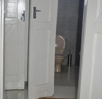 Blantyre Apartment | Elegant urban stay